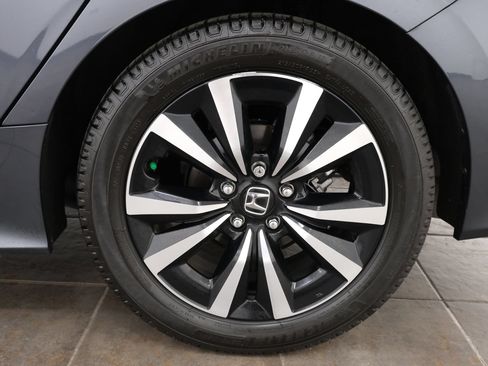 Used 2024 Honda Civic EX image 33