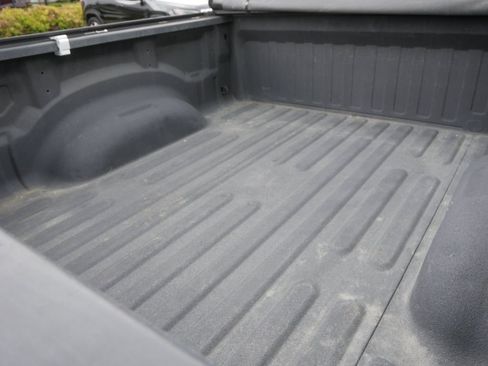 Used 2019 RAM 1500 Big Horn AWD/4WD image 9