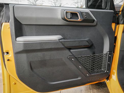 Used 2022 Ford Bronco 4-Door image 14