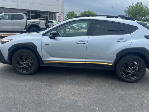 Used 2024 Subaru Crosstrek 2.5i Sport AWD/4WD image 11