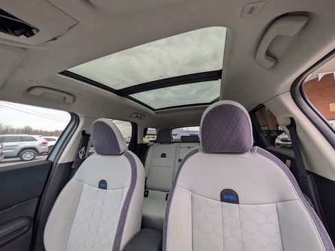 Used 2025 MINI Cooper Countryman S image 6