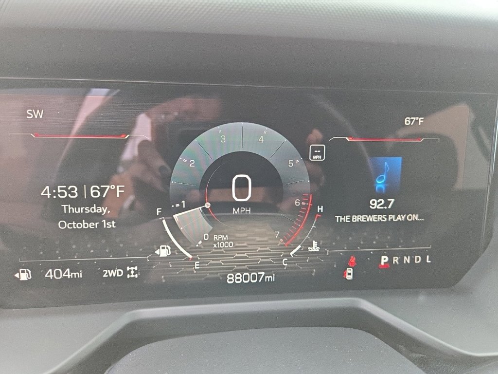Certified 2024 GMC Acadia AT4 w/ Luxury Package AWD/4WD image 23