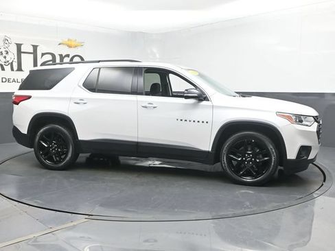 Used 2020 Chevrolet Traverse LT FWD image 51