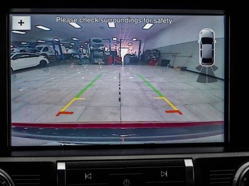 Used 2018 Ford Mustang GT Premium w/ Carbon Sport Interior Package RWD image 26