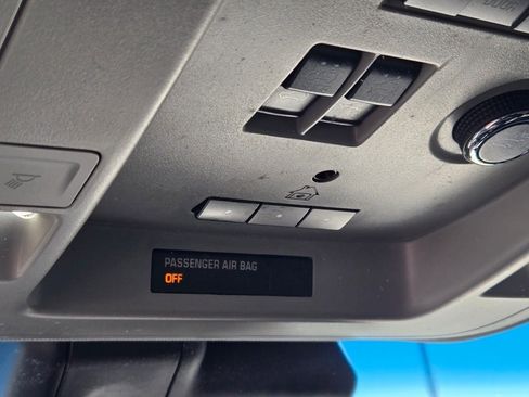 Used 2016 Chevrolet Suburban LTZ image 38