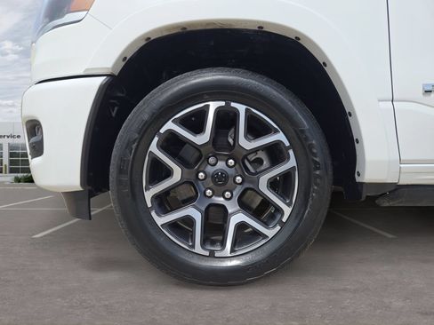 Used 2025 RAM 1500 Laramie w/ Laramie Southwest Edition AWD/4WD image 11