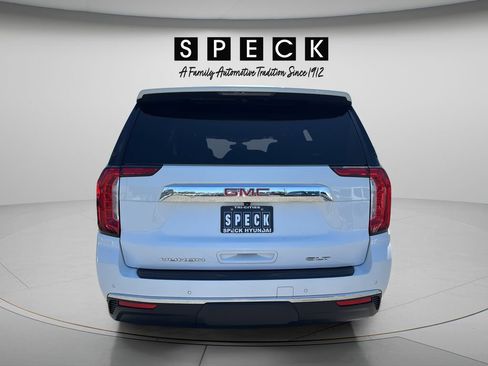 Used 2022 GMC Yukon SLT AWD/4WD image 4