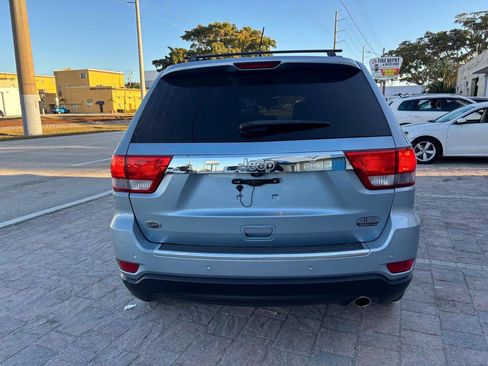 Used 2012 Jeep Grand Cherokee Overland image 5