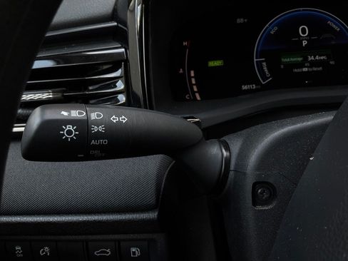Used 2025 Toyota Camry LE FWD image 34