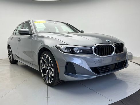 Certified 2025 BMW 330i Sedan image 2