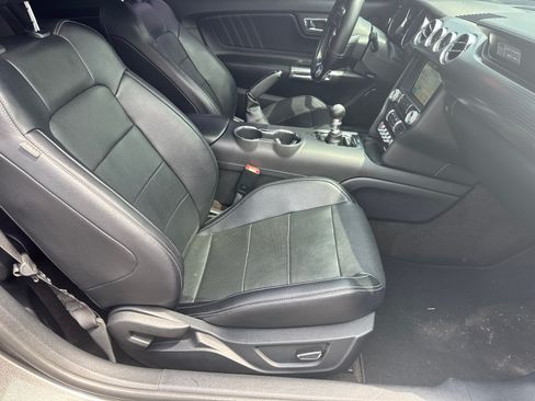 Used 2016 Ford Mustang GT Premium w/ GT Performance Package RWD image 13