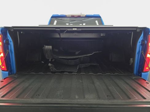 Used 2022 Chevrolet Silverado 1500 ZR2 w/ Technology Package AWD/4WD image 14