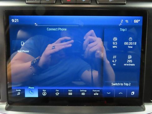 Used 2021 Ford F150 Lariat w/ Equipment Group 502A High image 18