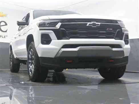 New 2026 Chevrolet Colorado Z71 image 3