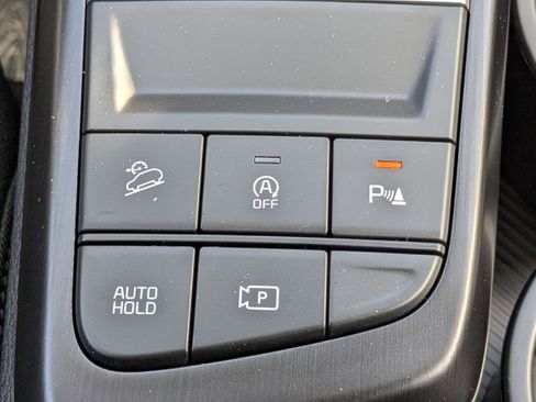 New 2026 Kia Sportage LX FWD image 22