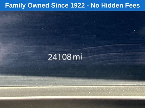 Used 2025 Jeep Grand Cherokee L Laredo AWD/4WD image 29