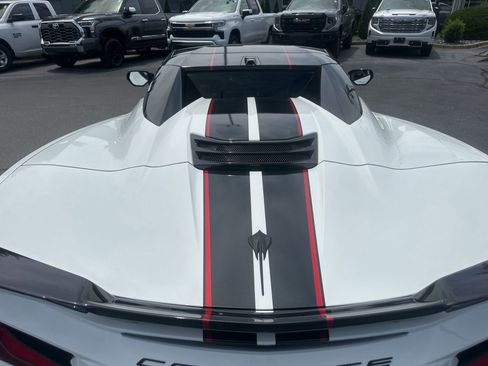 Used 2024 Chevrolet Corvette Stingray Premium Conv w/ Z51 Performance Package RWD image 23