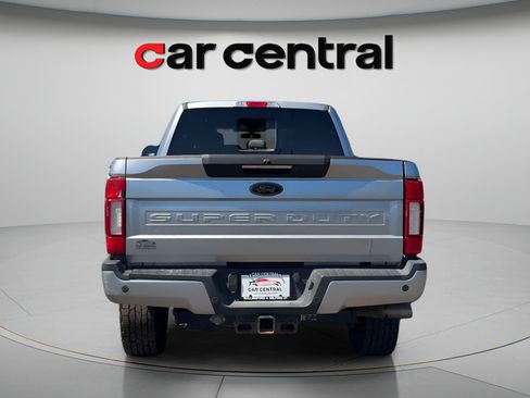 Used 2020 Ford F350 Lariat AWD/4WD image 4