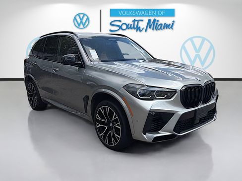 Used 2022 BMW X5 M w/ Competition Package image 1