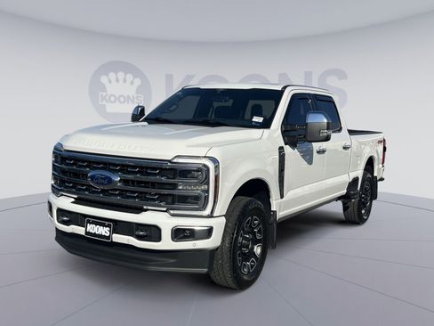 Used 2024 Ford F250 Platinum w/ FX4 Off-Road Package AWD/4WD image 5
