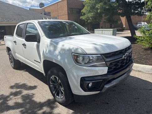 Used 2022 Chevrolet Colorado Z71 image 9