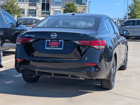New 2025 Nissan Sentra SR w/ SR Premium Package image 4