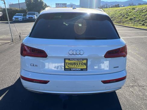 Used 2020 Audi Q5 Prestige w/ Prestige Package image 9