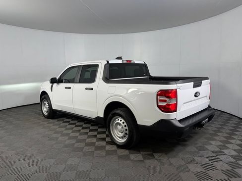 Used 2025 Ford Maverick XLT w/ Equipment Group 302A AWD/4WD image 9