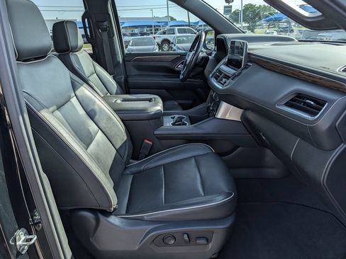 Used 2021 Chevrolet Tahoe Premier w/ Premium Package RWD image 35