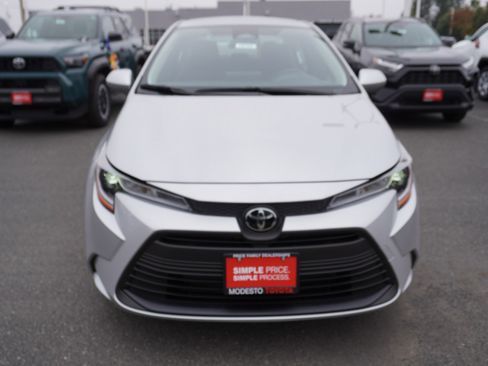 New 2026 Toyota Corolla LE image 5