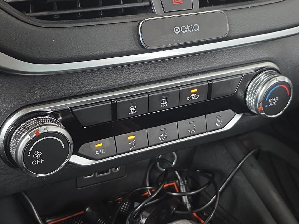 Used 2022 Nissan Altima 2.5 SR FWD image 23