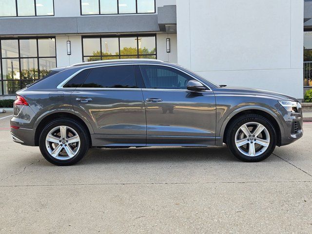 Used 2019 Audi Q8 Premium w/ Convenience Package AWD/4WD image 4