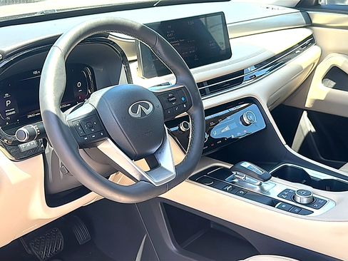 Used 2023 INFINITI QX60 Luxe w/ Cargo Package FWD image 12