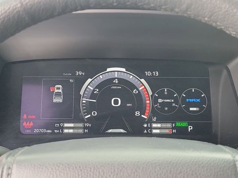 Used 2025 Toyota Tundra Limited image 22