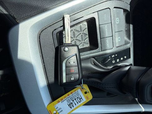 Used 2024 Toyota RAV4 LE FWD image 13