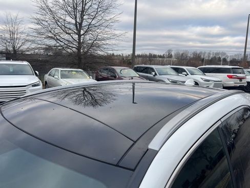 Certified 2024 Lexus RX 350h image 10