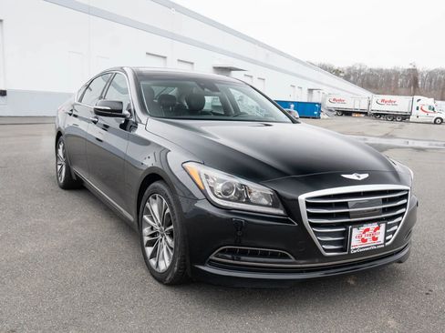 Used 2015 Hyundai Genesis 3.8 w/ Option Group 04 AWD/4WD image 8