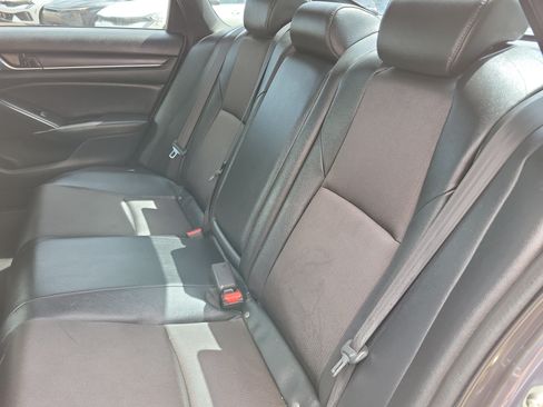 Used 2020 Honda Accord Sport image 14