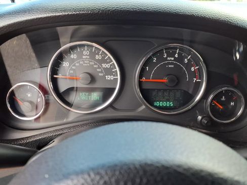 Used 2014 Jeep Wrangler Unlimited Sport w/ Dual Top Group AWD/4WD image 18