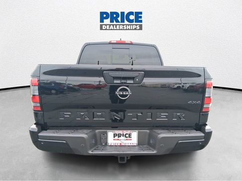 New 2026 Nissan Frontier SV w/ Tow Package image 6