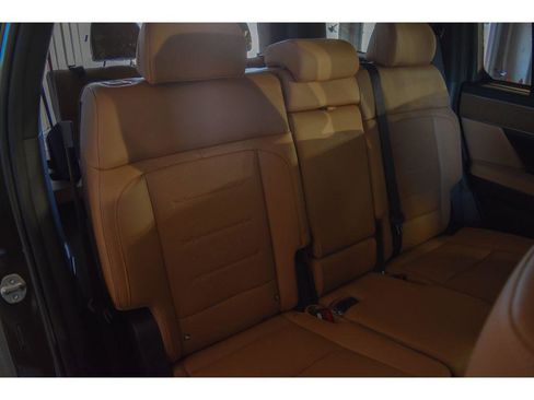 Certified 2025 Hyundai Santa Fe Limited image 87