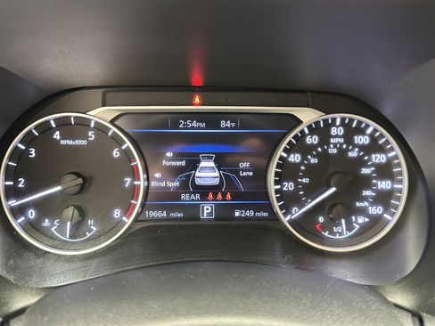 Used 2024 Nissan Sentra SV w/ All-Weather Package FWD image 15
