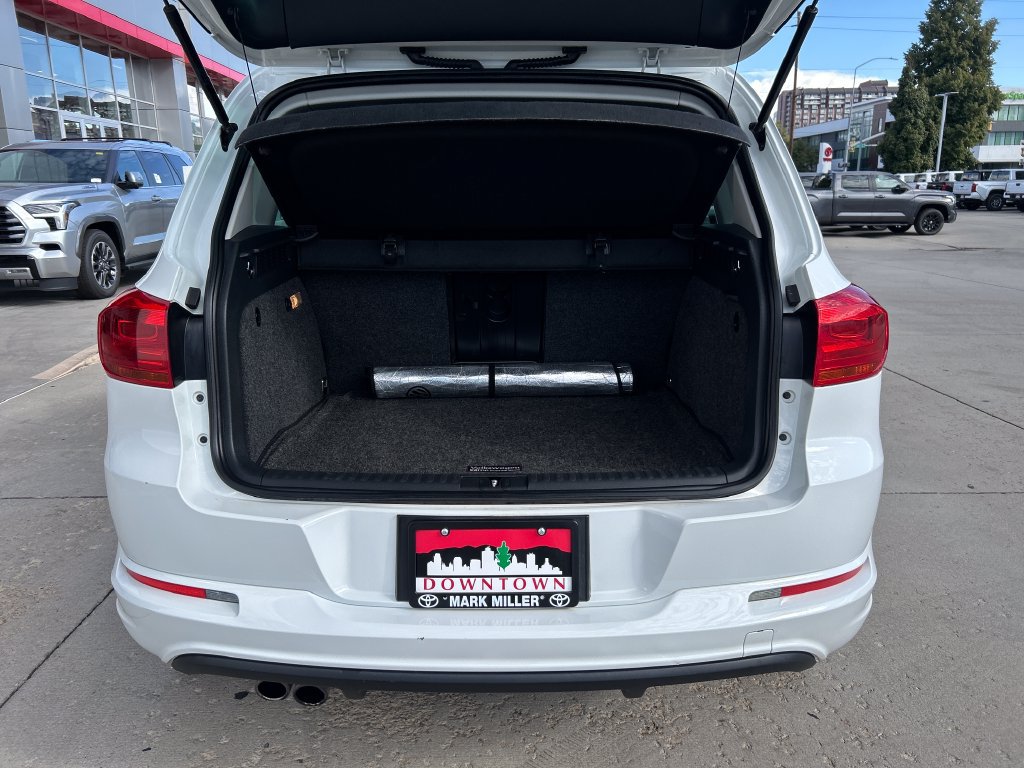 Used 2017 Volkswagen Tiguan Sport AWD/4WD image 19