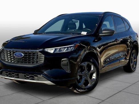 Used 2024 Ford Escape ST-Line image 2