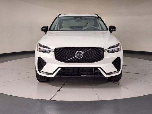 New 2026 Volvo XC60 B5 Ultra w/ Protection Package Premier AWD/4WD image 9