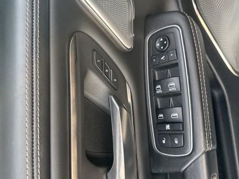 Used 2019 RAM 1500 Limited image 20