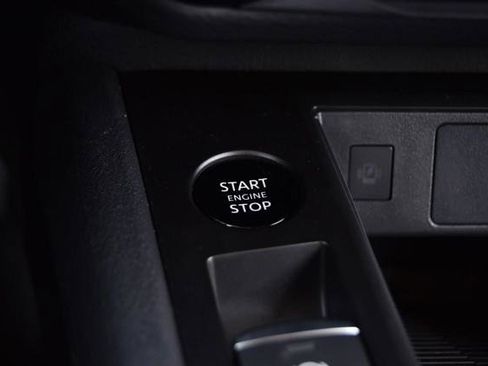 New 2026 Nissan Kicks SV image 18