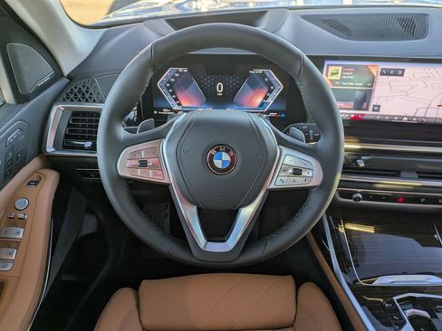 New 2026 BMW X7 xDrive40i AWD/4WD image 14