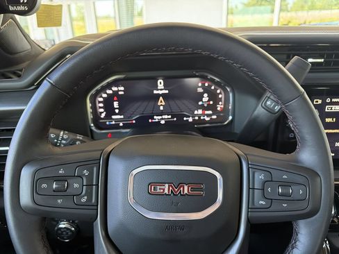 Certified 2025 GMC Sierra 2500 AT4X w/ AT4X AEV Edition AWD/4WD image 12