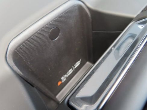 Certified 2025 Chevrolet Silverado 1500 ZR2 w/ Technology Package image 42